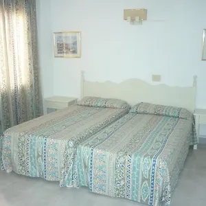 jorbar-apartments.allmallorcahotels.com/